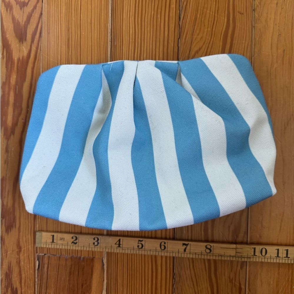 Striped Clutch - Picture 3 of 5